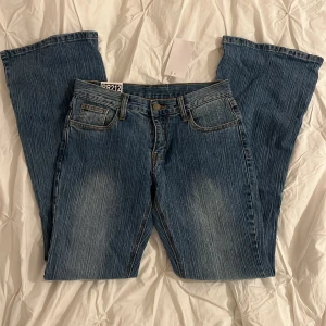 Brielle 90’s jeans  - Brielle 90’s jeans från Brandy Melville. Jeansen är helt nya med lappar kvar!