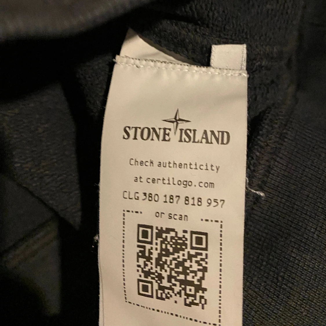 Stone island crewneck med tryck på bröstet  - 91