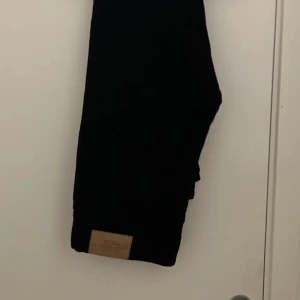 Svarta jeans - Nyskick
