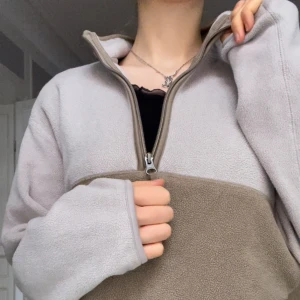 fleece tröja - fleece tröja beige från uniqlo