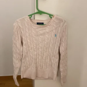 Ralph lauren tröja  - Använt några gånger, storlek 6x