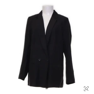 Kavaj  - Kavaj ifrån Hm, storlek 40! Perfekt som oversized kavaj