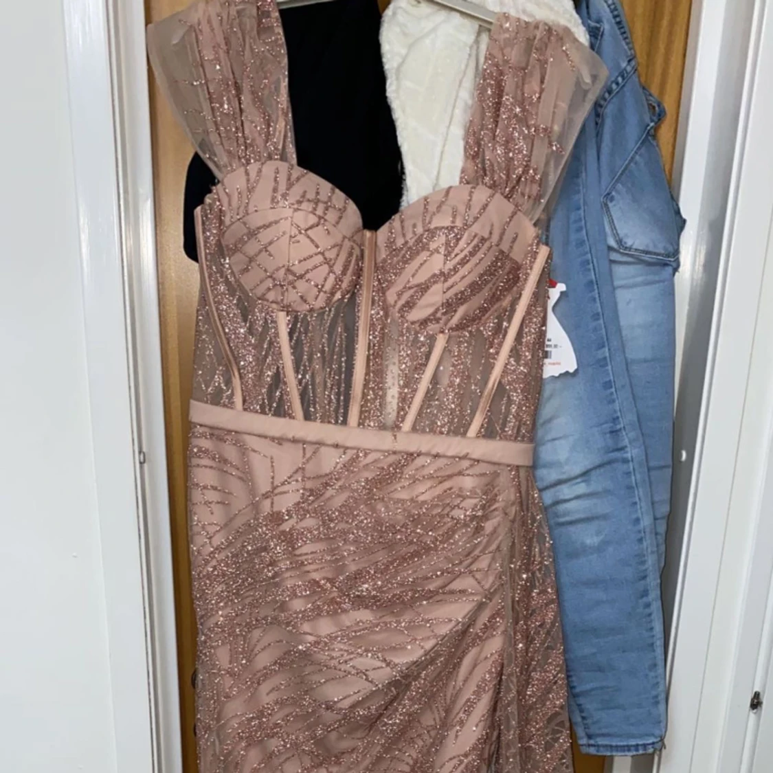 Fest/balklänning - 91