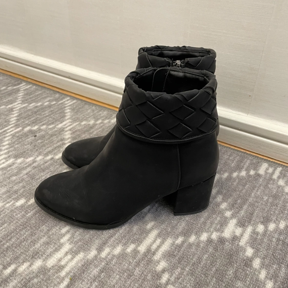 Boots storlek 37