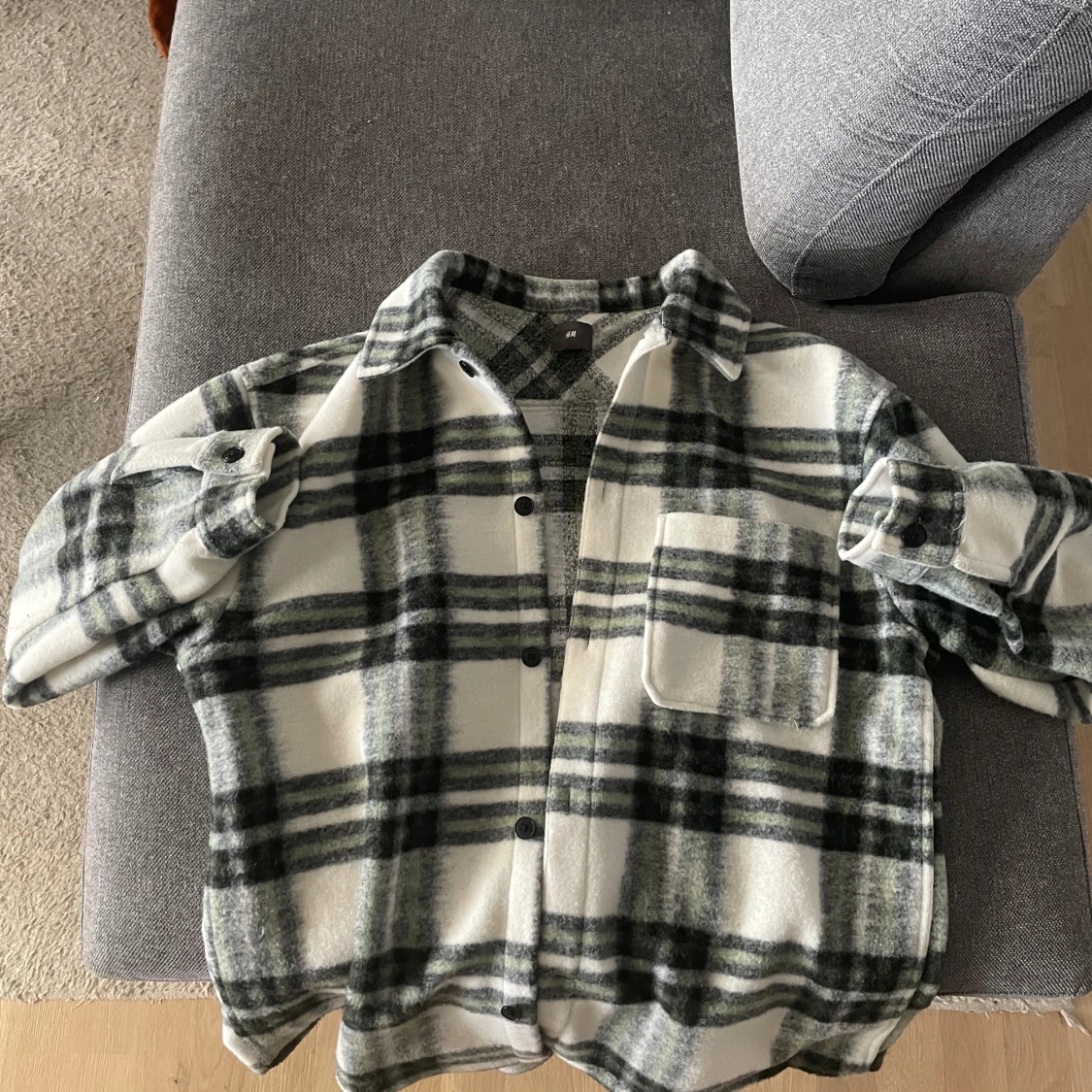 Rutig overshirt i nyskick