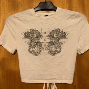 Babytee öppen rygg - Super mjuk å stretchig Passar xs-m