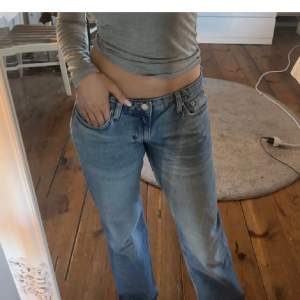 Low waisted jeans from Weekday ( Arrow straight jeans) 