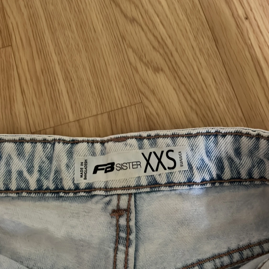 Ljusblå jeans från newyorker  - 90