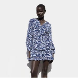 Sommar klänning  - En sommar klänning från zara i storlek xs☀️💕 köpt för 450