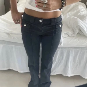 Hm jeans - Säljer dessa hm jeans! Storlek 34. Passar mig som är 165❤️