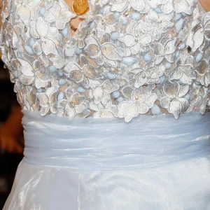 Balklänning  - Ljusblå, fin balklänning som endast är använd 1 gång. Storlek 38.