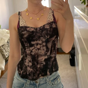 Corset topp svart  - Korsett topp i storlek XXS