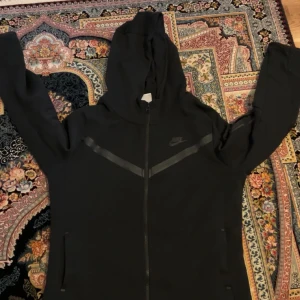 Jätte fin  - Har aldrig använt köpte nydligen men den var inte så fin på mig 