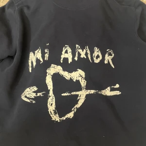 Mi Amor  - Köpt för 1.300 andvänd några gånger bra skick 