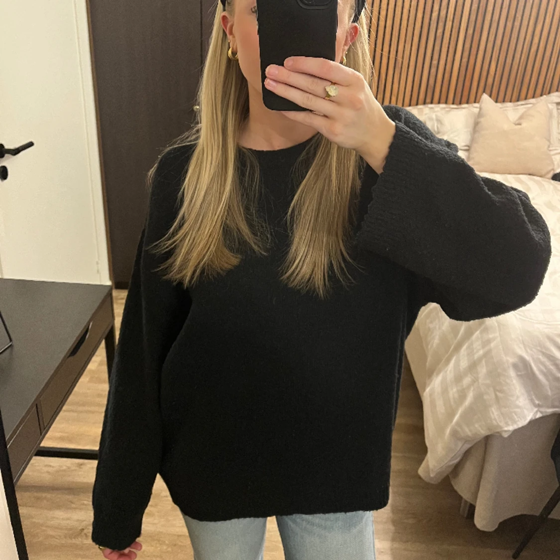 Svart stickad tröja - 90