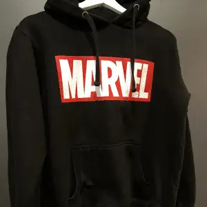 Marvel hoodie. Storlek S. Aldrig använd
