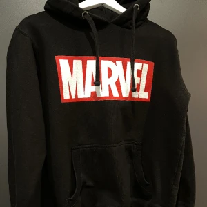 MARVEL hoodie - Marvel hoodie. Storlek S. Aldrig använd