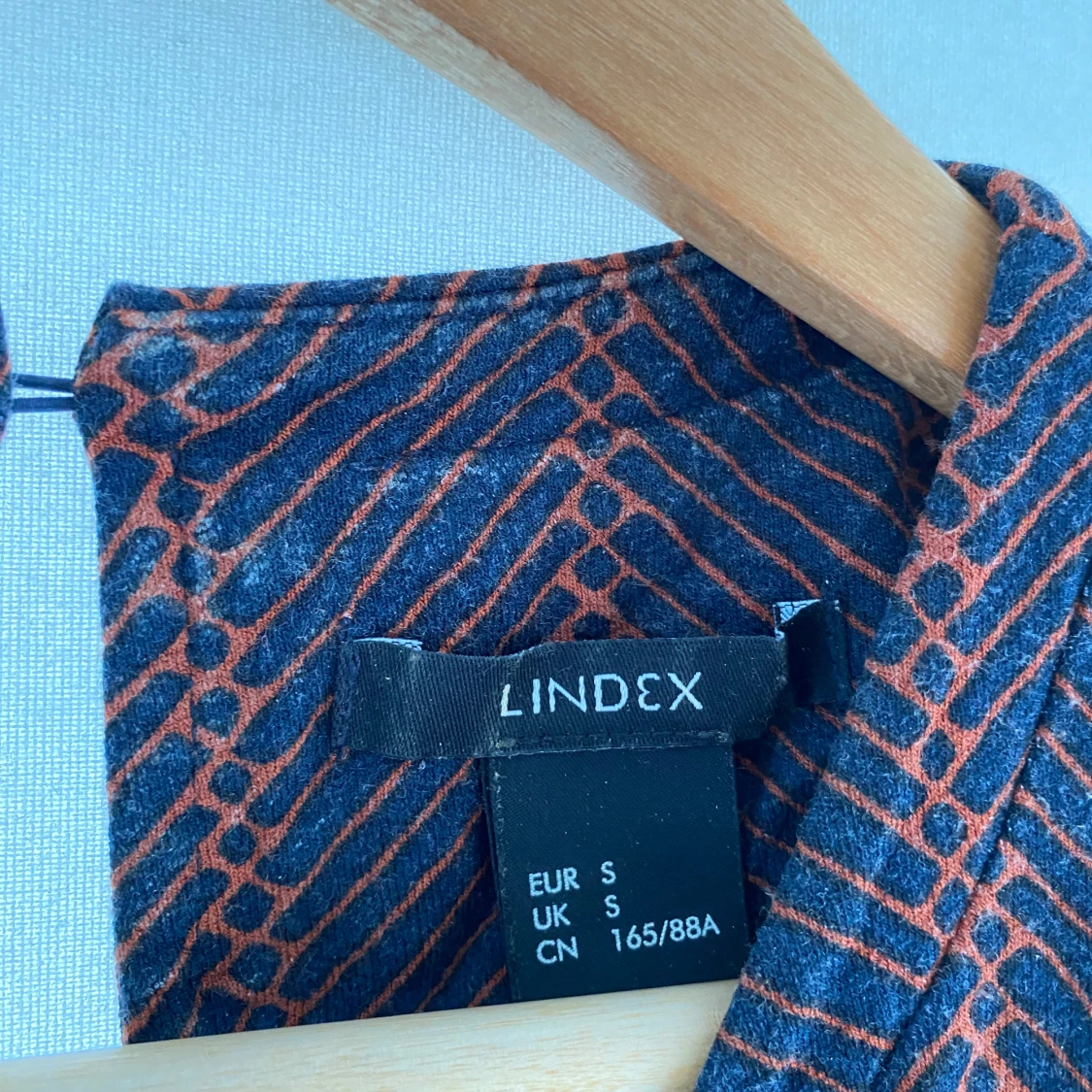 Lindex svartröd topp - 91