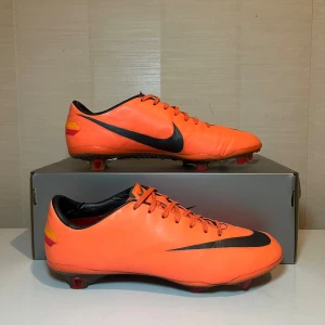 Nike Mercurial Vapor 8 - Nike Mercurial Vapor 8 ACC FG “Bright Mango” 🥭, Skick- 8/10
