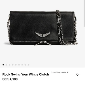 Zadig väska - Säljer min väska då jag inte brukar använda den. Såå fint skick och sparsamt använd. Dustbag medföljer. Ord. Pris 4100 - mitt pris 2000 ❣️❣️