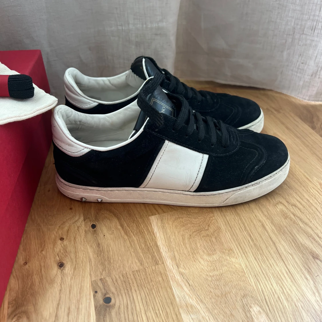 Valentino fly crew  - 90