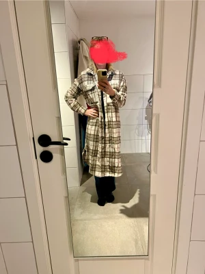 Lång skjortjacka  - Jättefin skjortjacka 