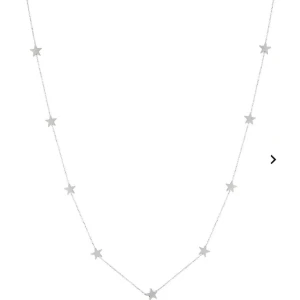 Edblad stjärn halsband  - Säljer detta jättefina halsbandet med stjärnor som är i bra skick! 🥰🥰