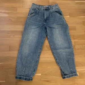Baggy jeans - Säljer nu dessa feta baggy jeans inga deffekter eller så