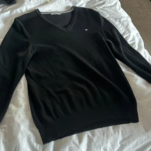 J.Lindeberg Tröja - Jätte fin J.Lindeberg tröja! 9/10 skick kom dm om de finns frågor!✅✅