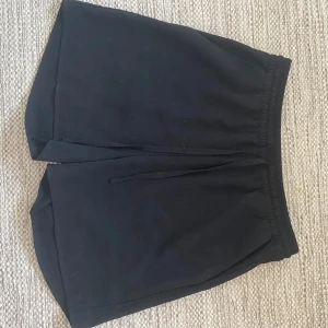Svarta shorts  - Svarta korta bekväma shorts!🫶🏼