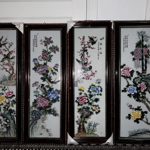 Tavla  - Tavlor gjord av porslin från utställning i Kina Helt orörda inga sprickor i tavlan  4000kr för alla 4 tavlor