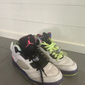 Jordan 5 bel air - Storlek 42.5  Skick 8/10  Finns og  