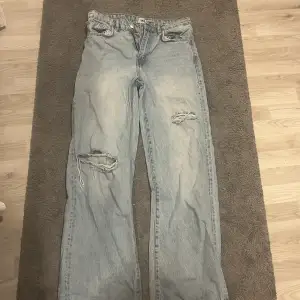 Nya jeans dom är för stora för mig storlek m 