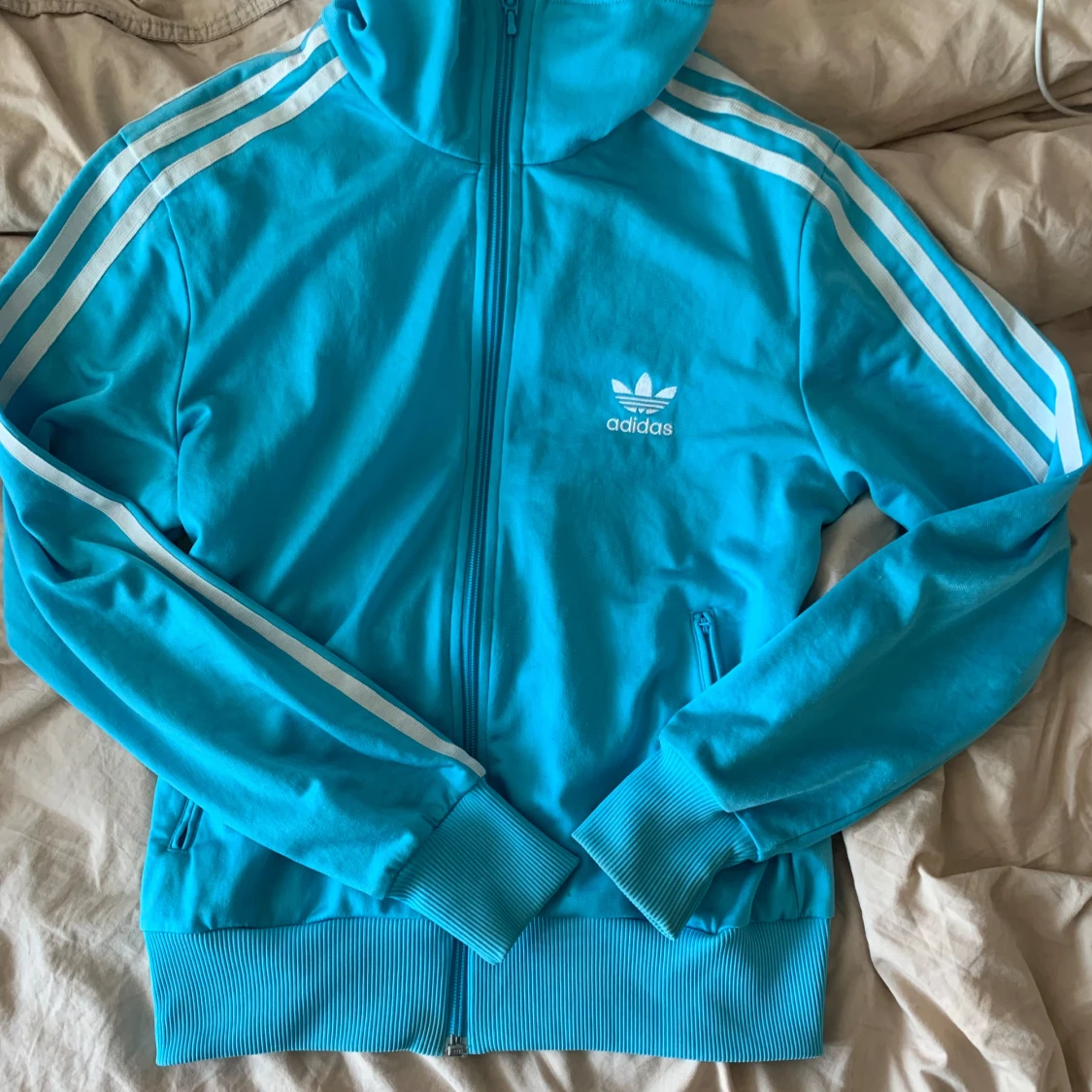 Blå adidas kofta - 91