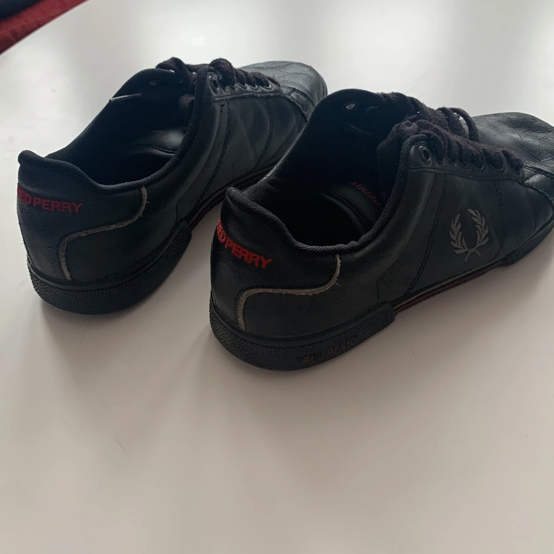 Fred Perry skor  - 90