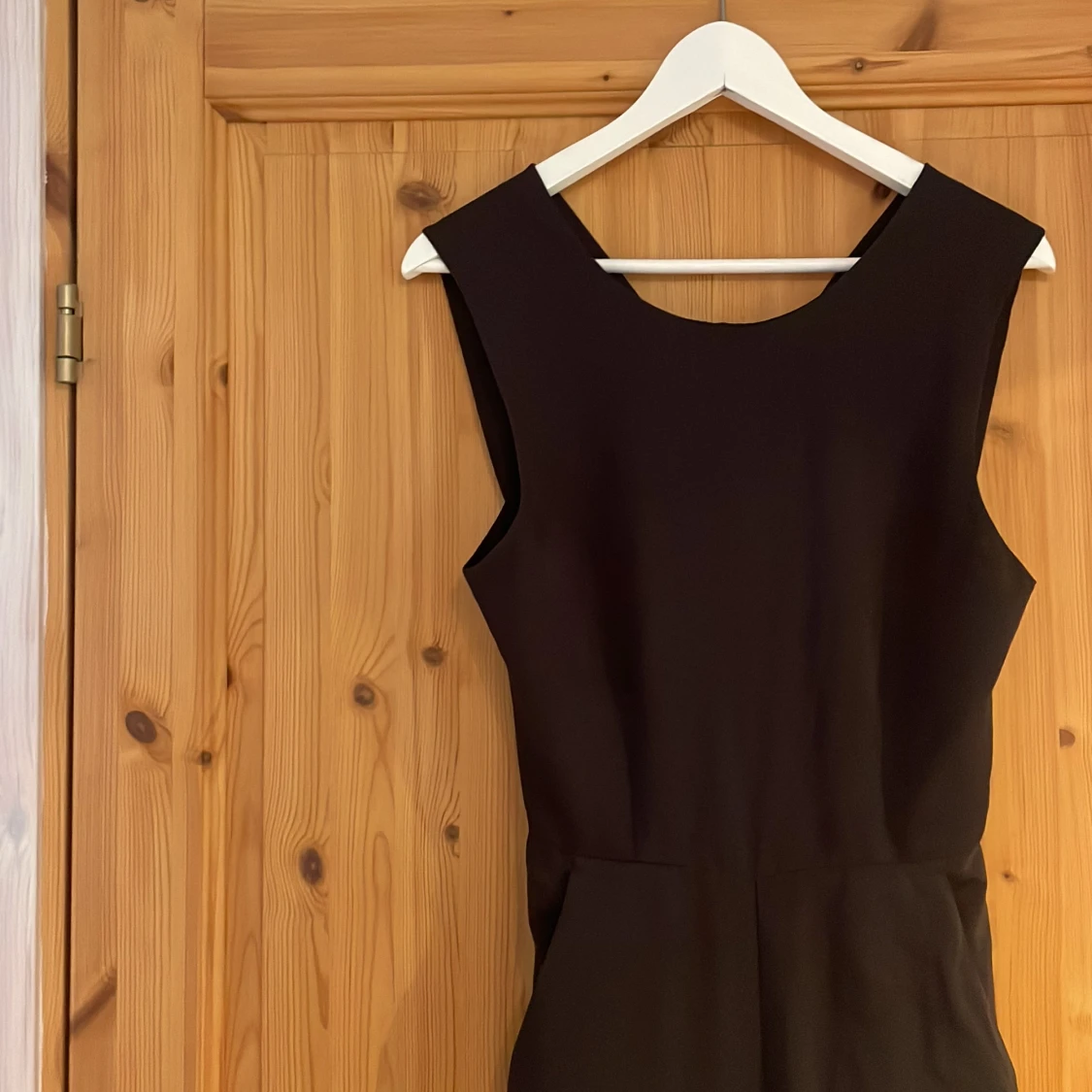 Svart byxdress  - 90