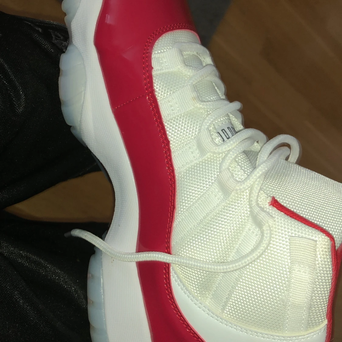 Jordan 11 Cherry - 91