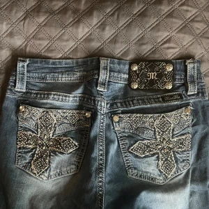 Miss me Jeans - Miss me Bootcut jenas,Storlek w27  Jätte bra skick säljer de de är för stora för mig tyvärr  Pris kan diskuteras!!