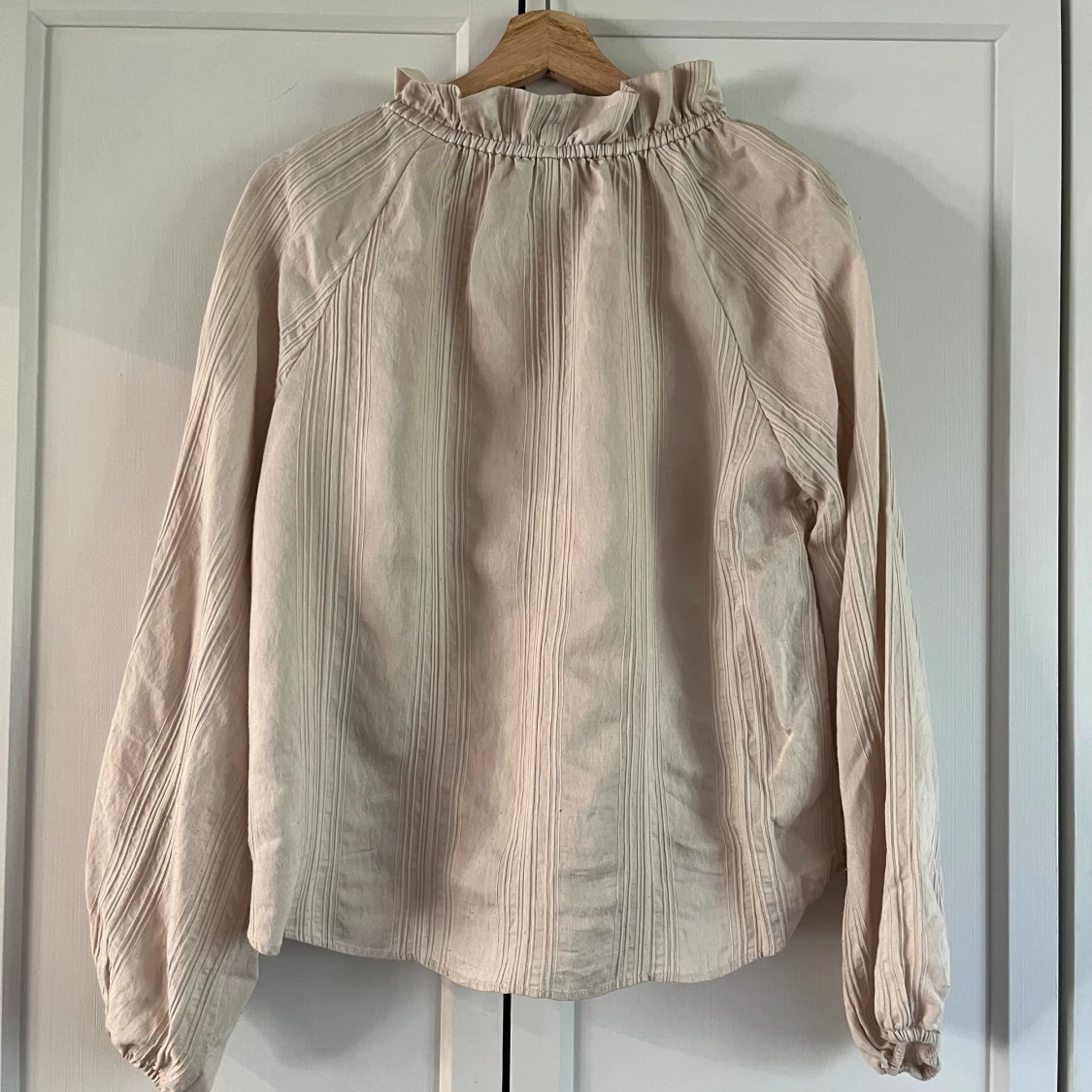 Fin topp med ballongärm - 91