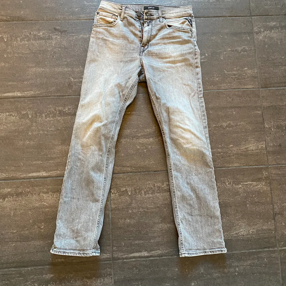 Fina välvårdade jeans från Replay. Stl.S Sparsamt använda. Som nya. . Jeans & Byxor.