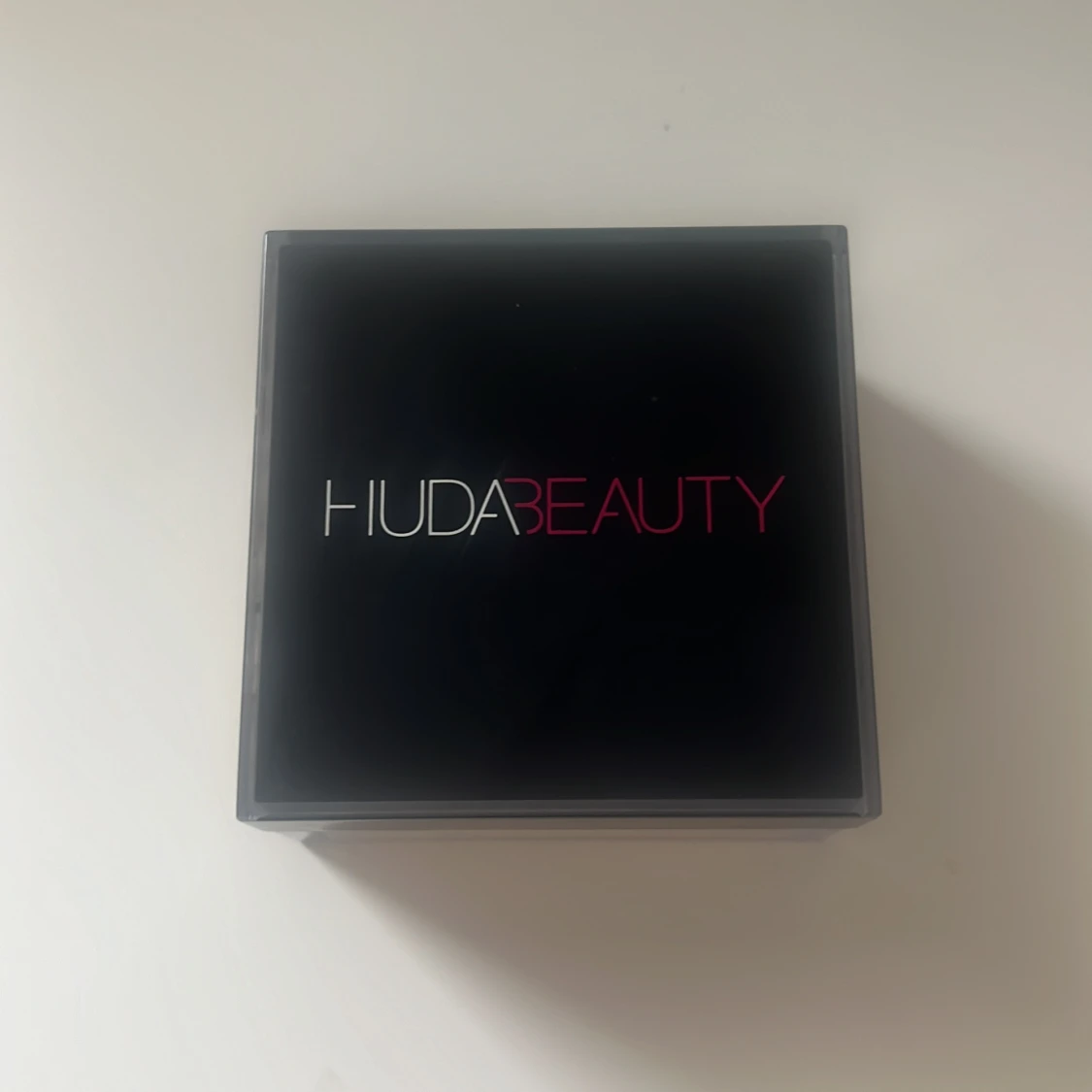 Huda beauty puder 