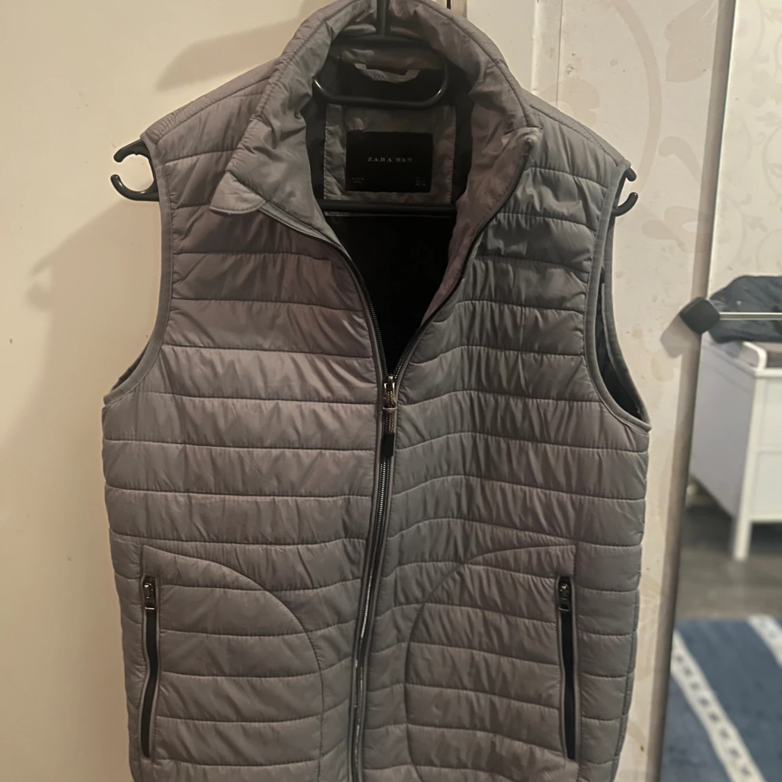 Zara Man väst storlek S