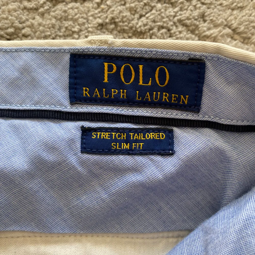 Ralph lauren chinos. W30 L32. Nyskick utan tecken på användning. . Jeans & Byxor.