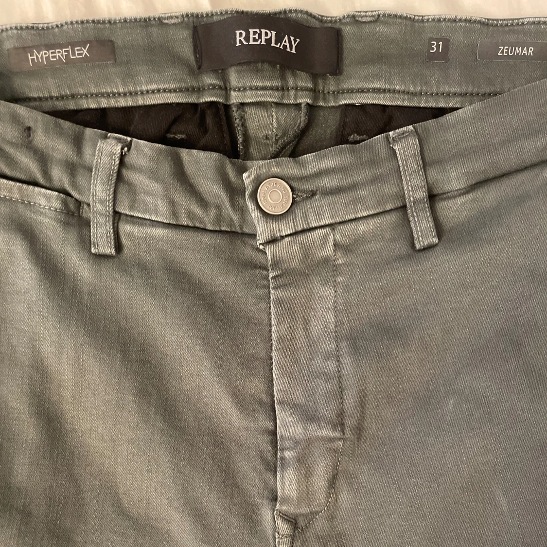 Gröna replay byxor  - 91