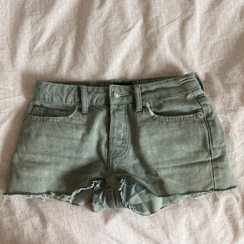 Shorts från lager 157, andvänd max 3 ggr, bra skick! Säljer för att jag rensar ut. 🩷🩷. Shorts.