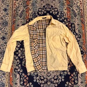 Oxford jacket vintage  - Vintage jacka med burberry mönster  Bra skick