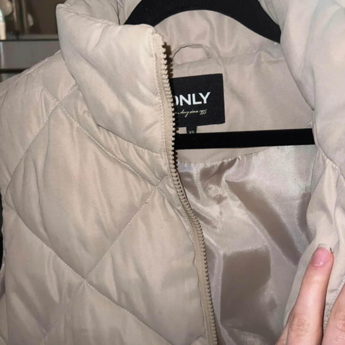 Beige Väst ONLY - 91