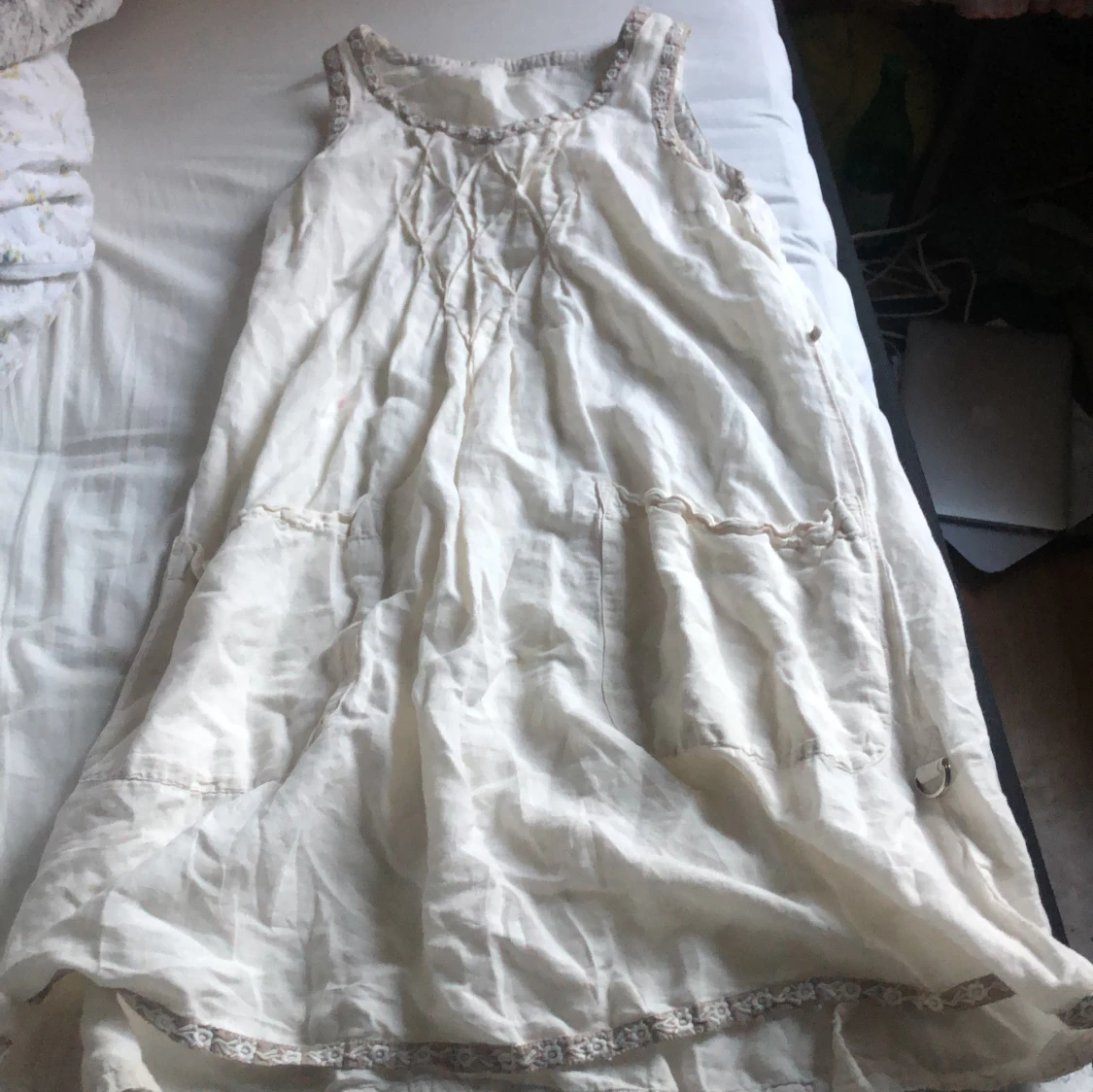 Vit klänning - 91