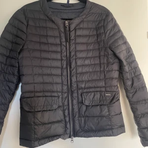 Woolrich lätt dun jacka - Jätte fint skick 