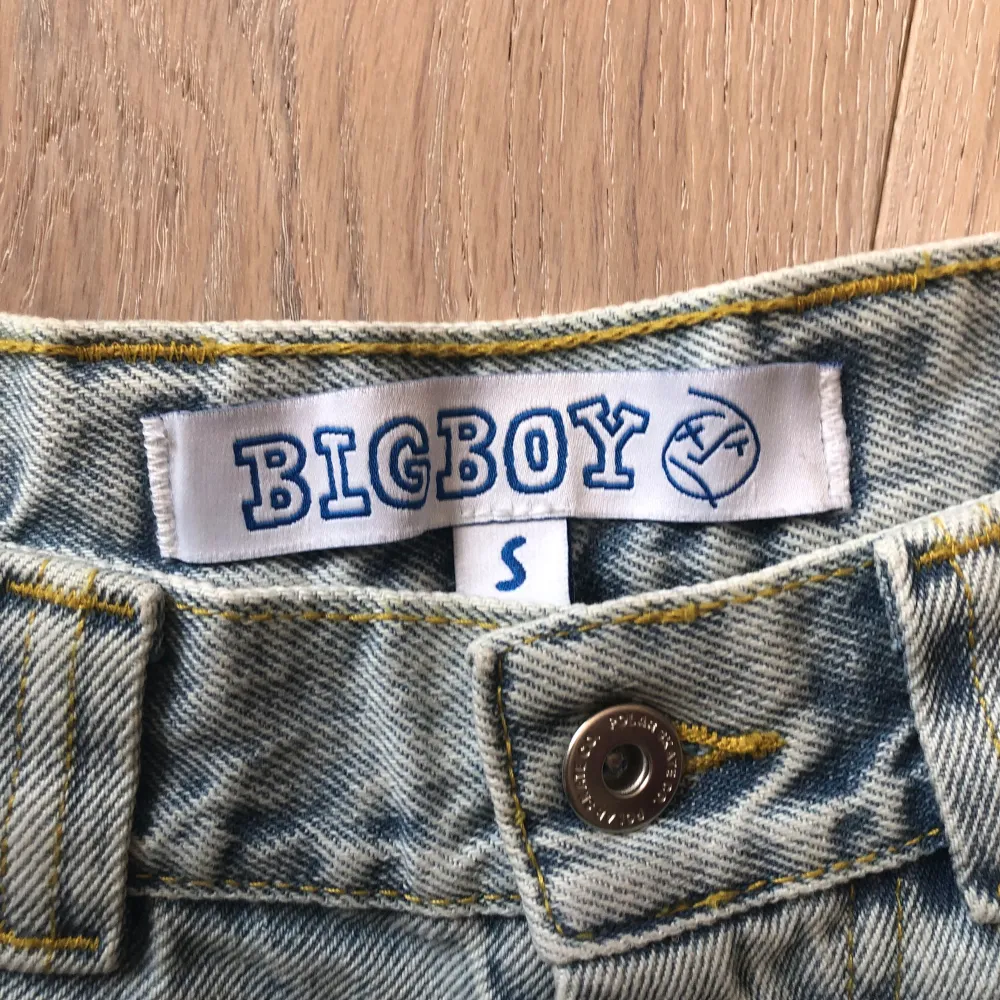 Polar big boys, storlek S, helt nya, aldrig använd   . Jeans & Byxor.